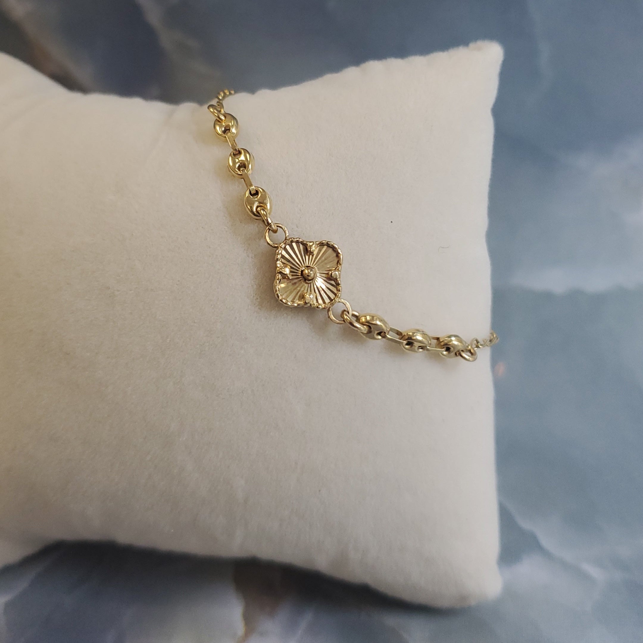 Golden Clover Bracelet 248