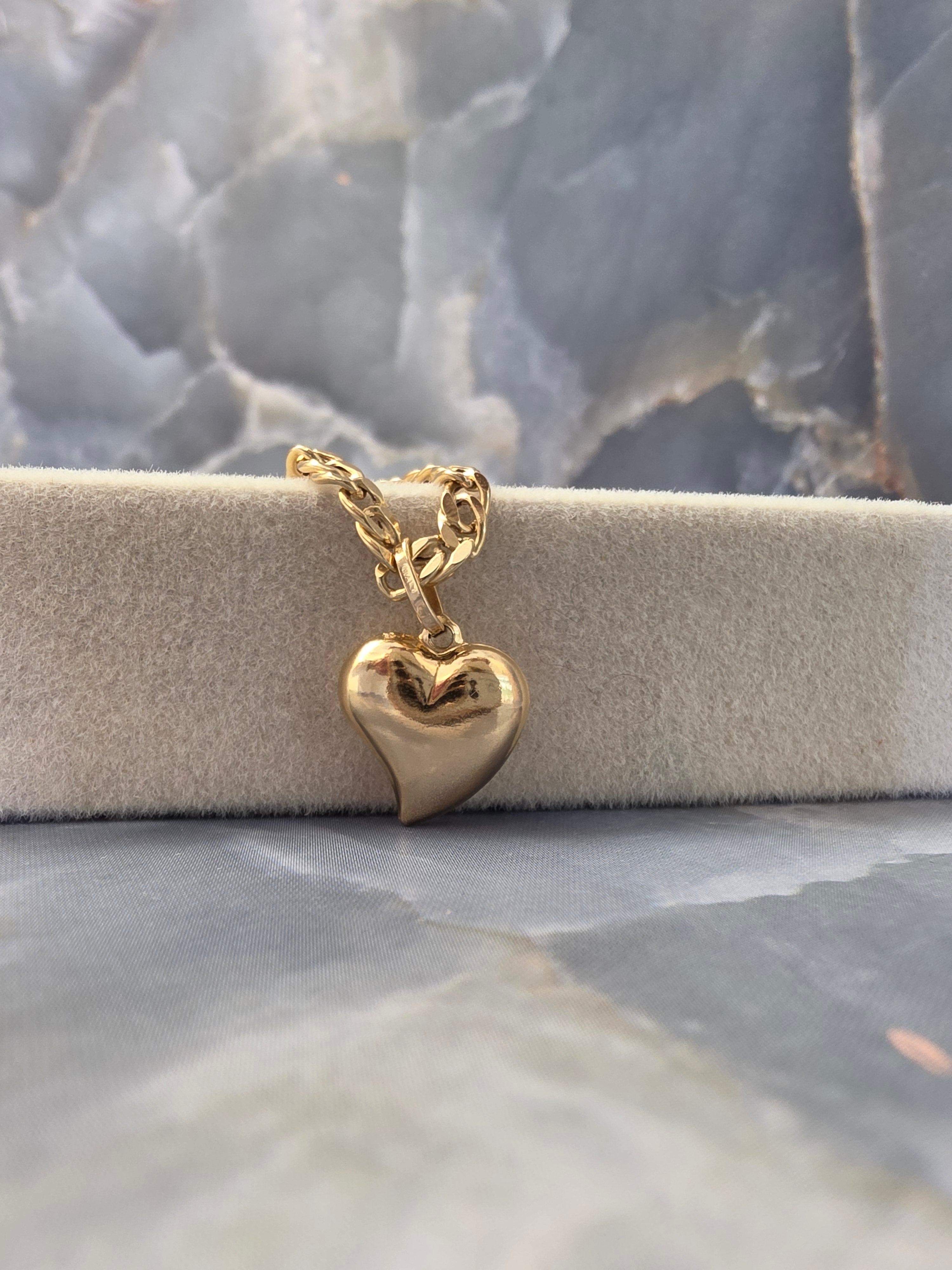 Puffed Heart Pendant 135
