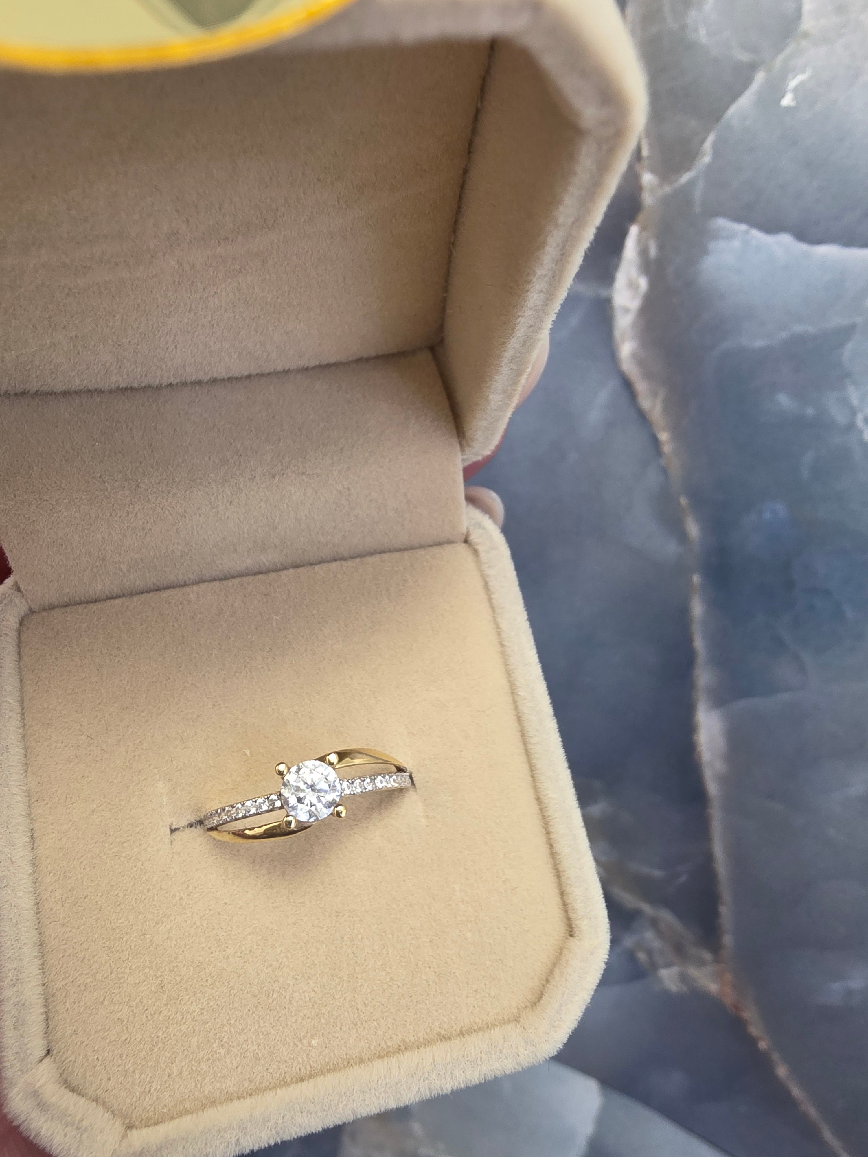 Curved Pavé Solitaire Ring 137