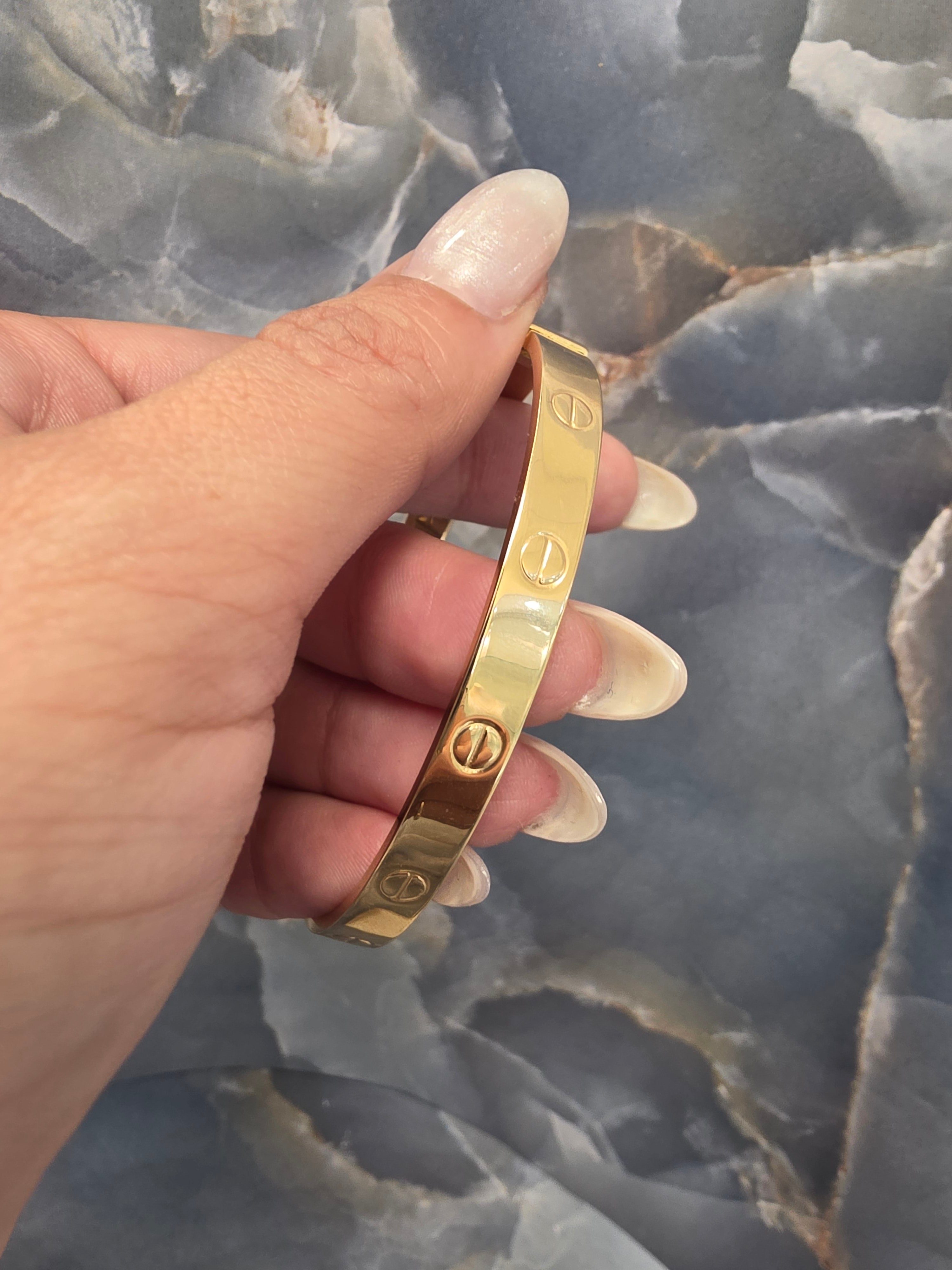 Gold Screw Design Bangle Bracelet 912