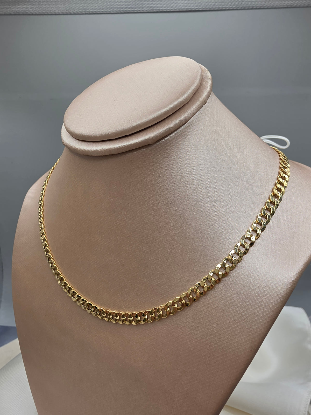 Cuban Link Chain 744
