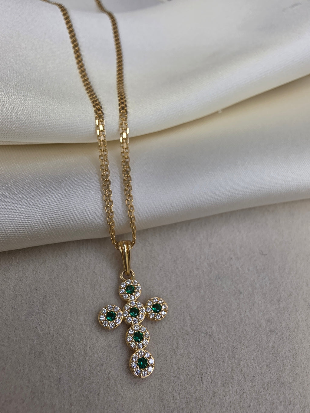 Green & White Zirconia Cross Pendant 148