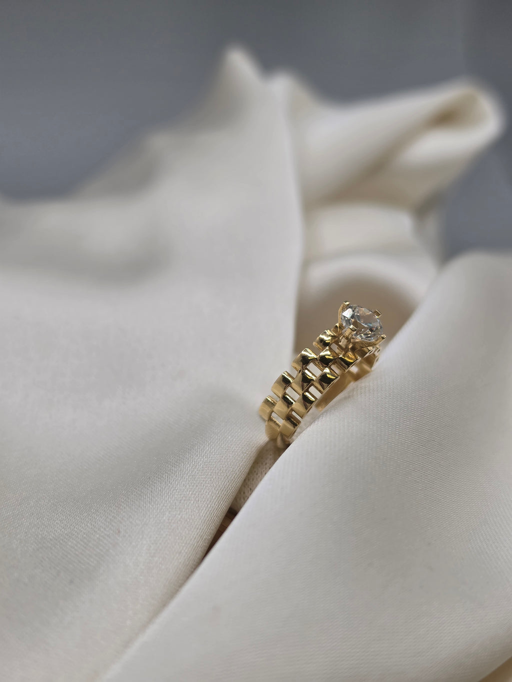 Rolex Style Solitaire Ring 329