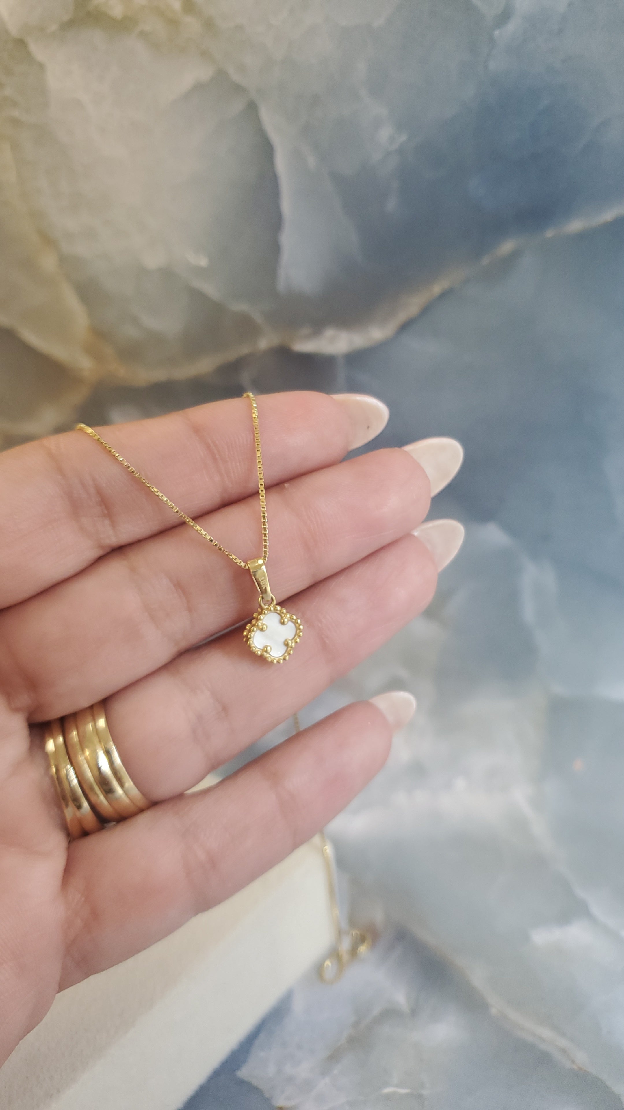 White Clover Pendant 070