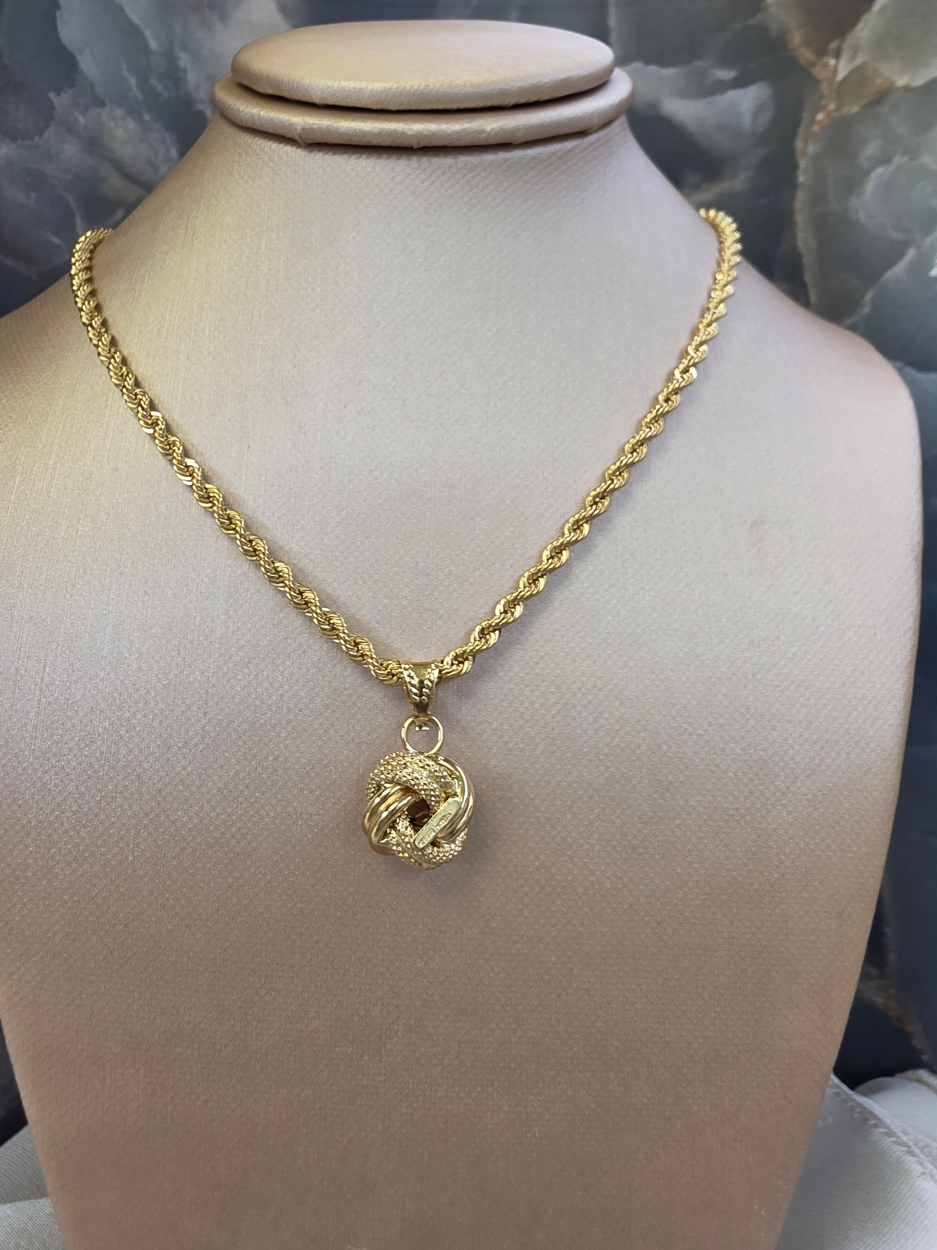 Gold Knot Pendant 111
