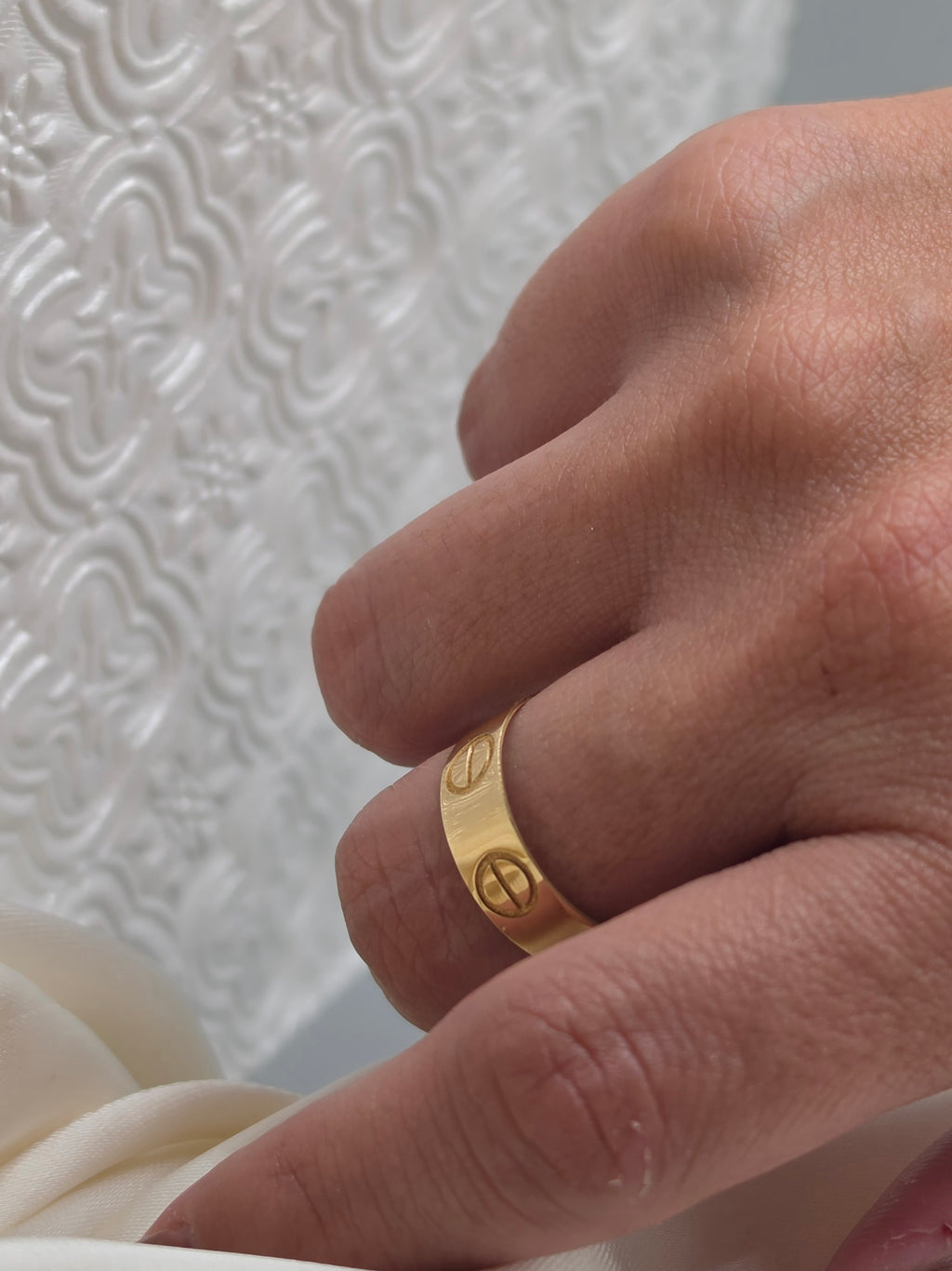 Love Screw Band Ring 275