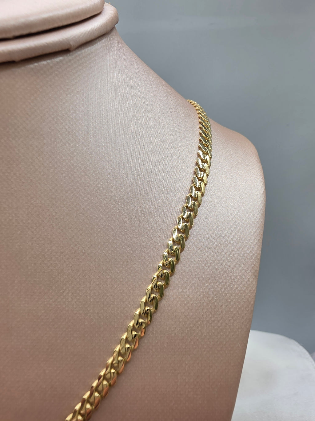 Gold Monaco Chain 1177
