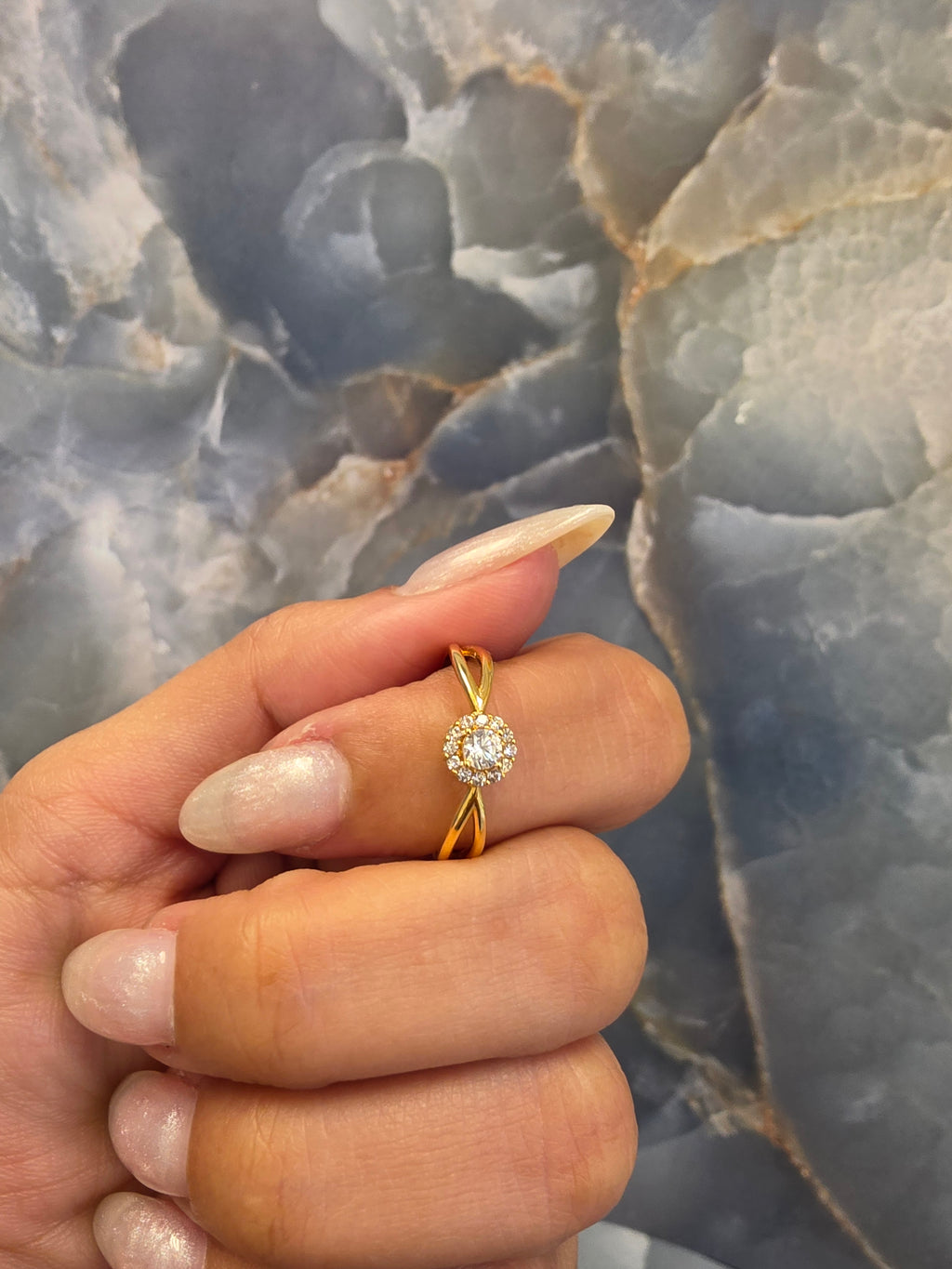 Halo Twist Ring 139