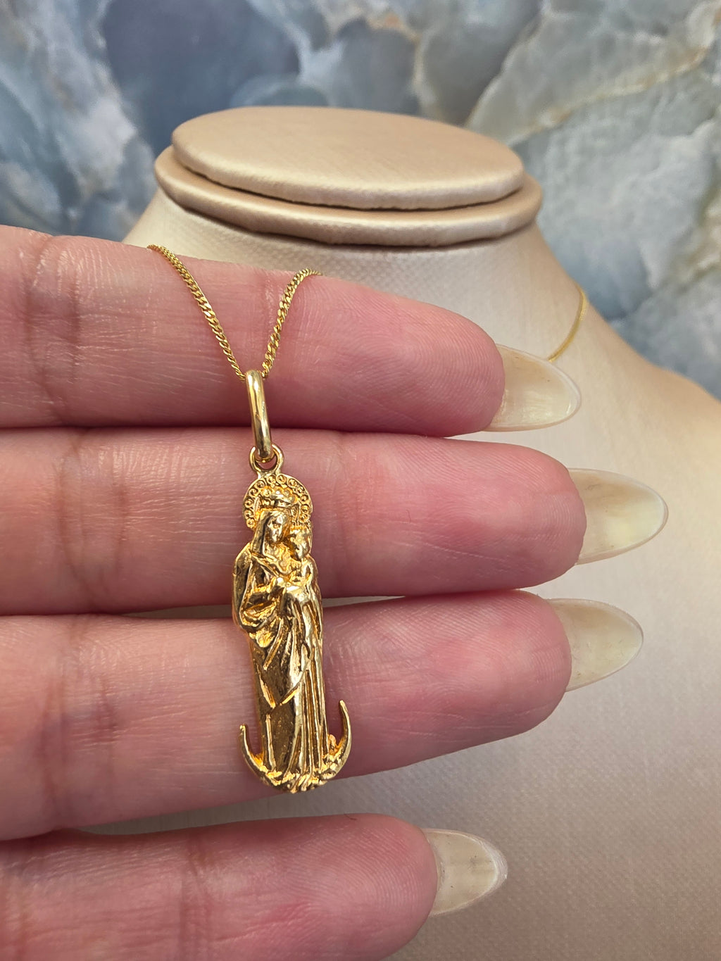 Virgen de Chiquinquirá “La Chinita” Pendant 244