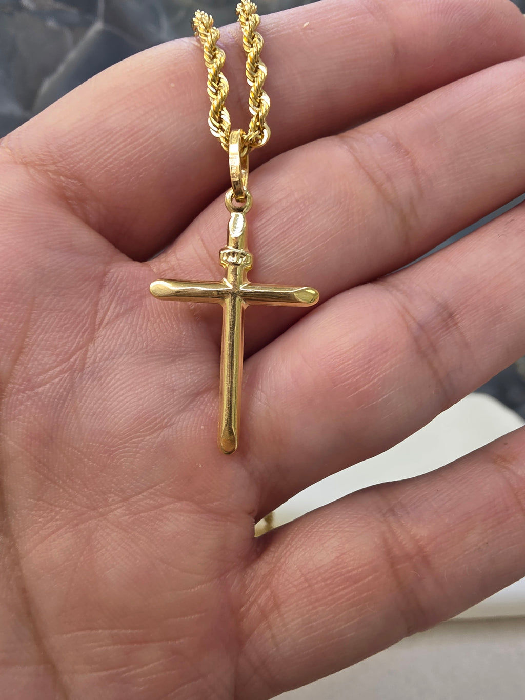 Cross Pendant 096