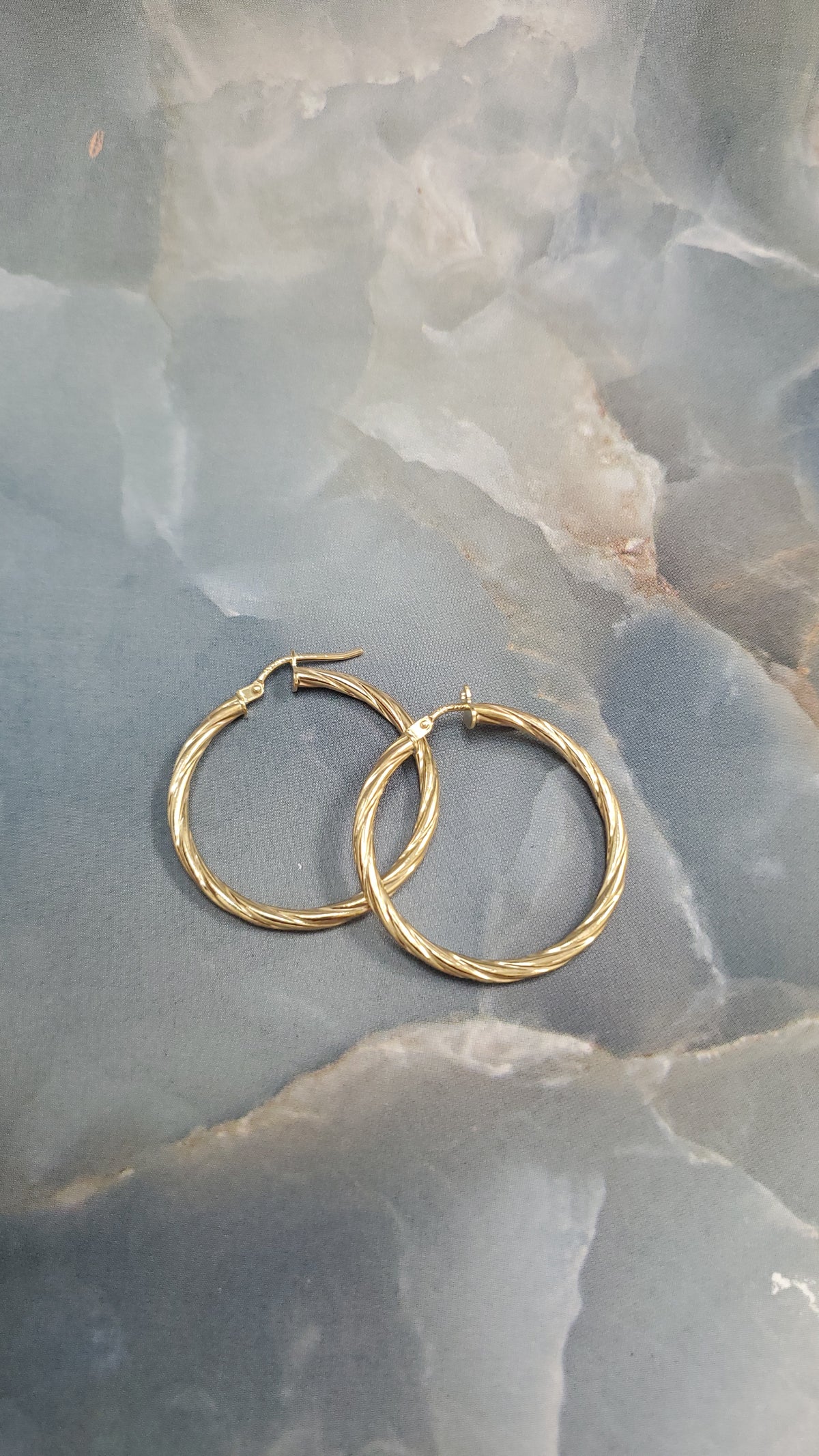 Gold Twisted Hoop Earrings 162