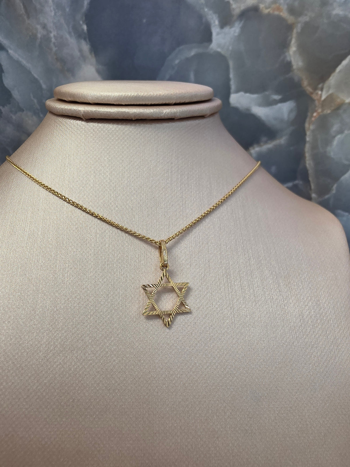 Diamond-Cut Star of David Pendant 070