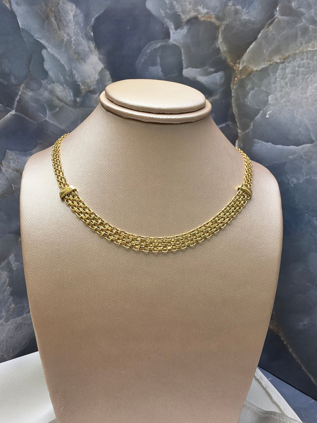 Chinese Link Choker 864