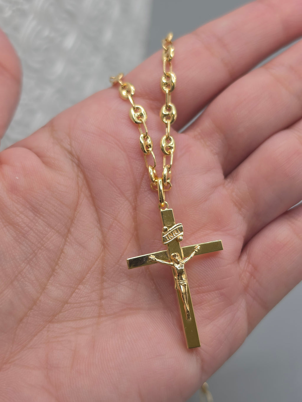 Crucifix Pendant 194