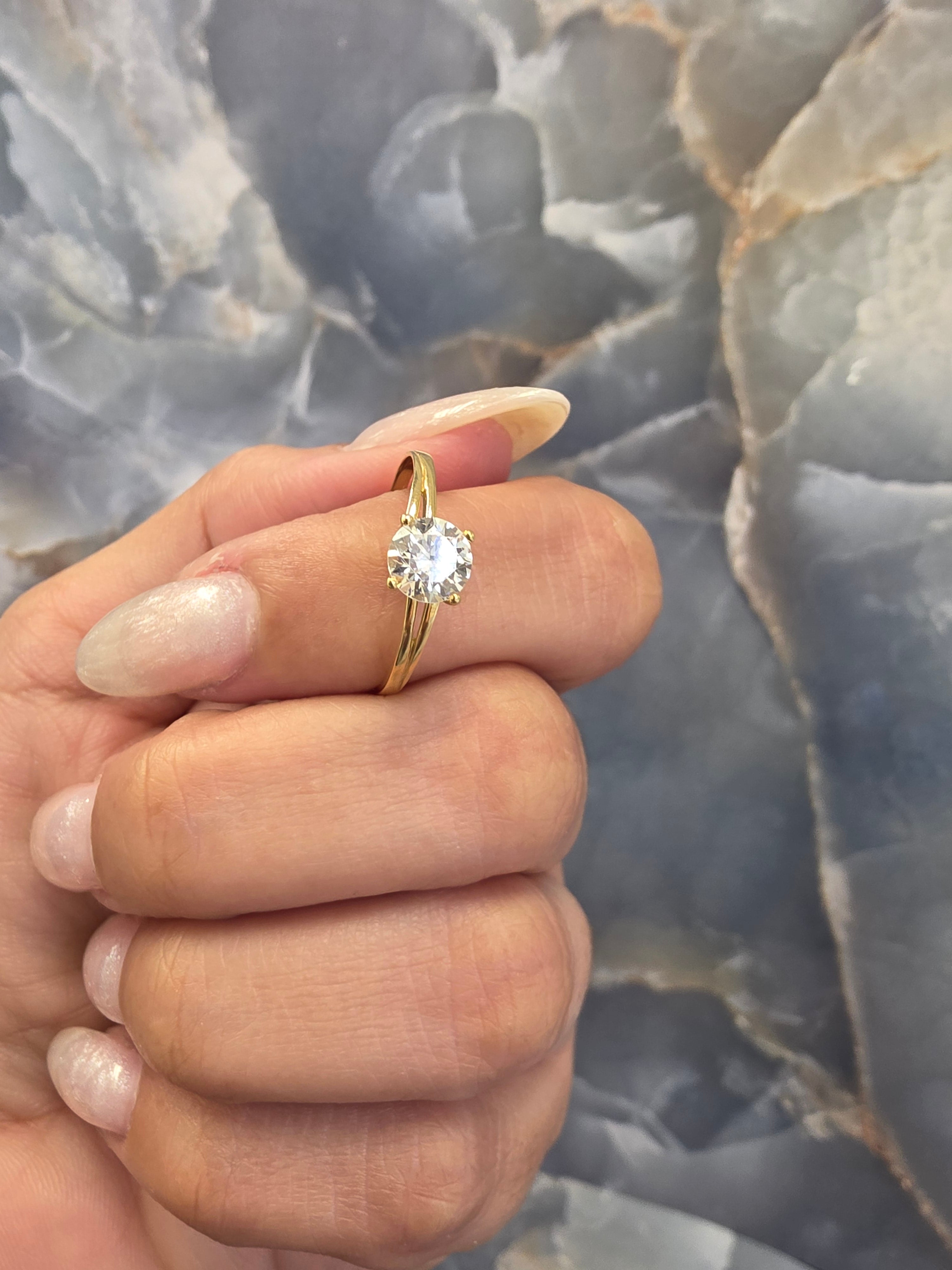 Split Band Solitaire Ring 127