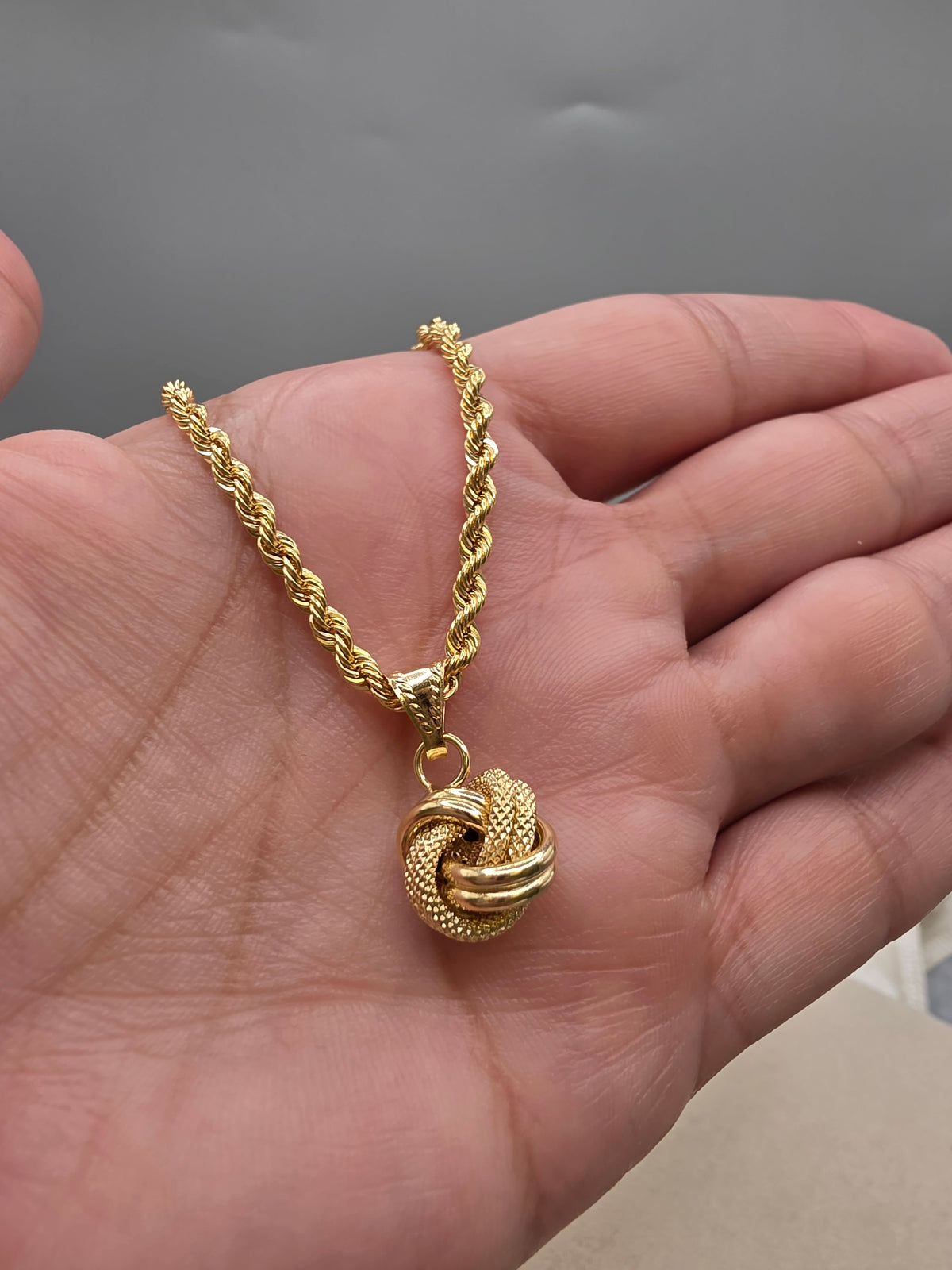 Textured Knot Pendant 112