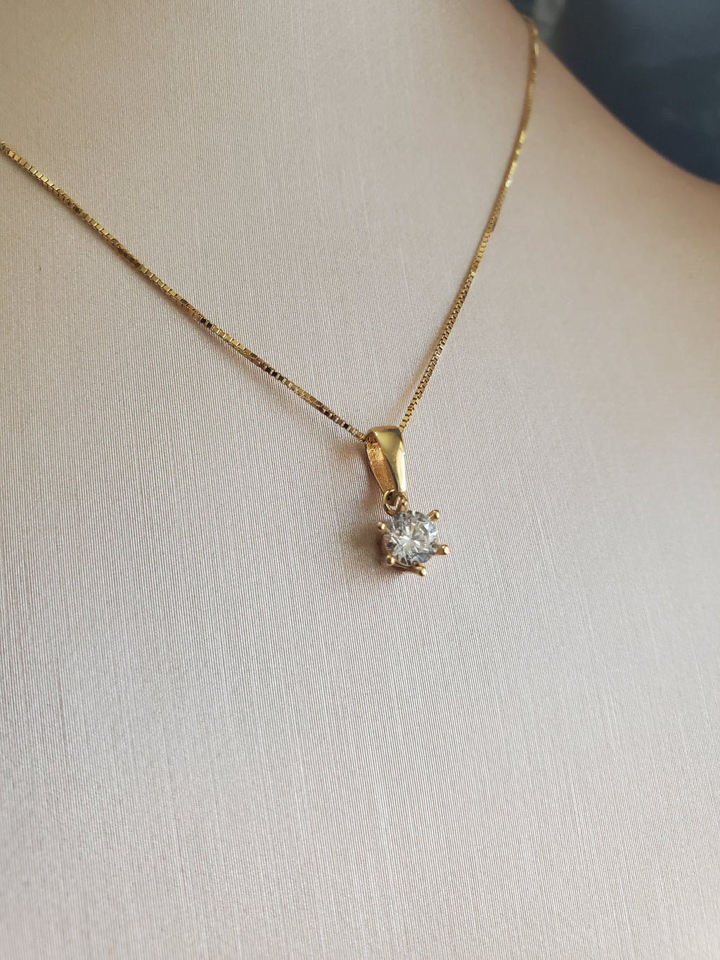 Imperial Venetian Box Solitaire Necklace 173