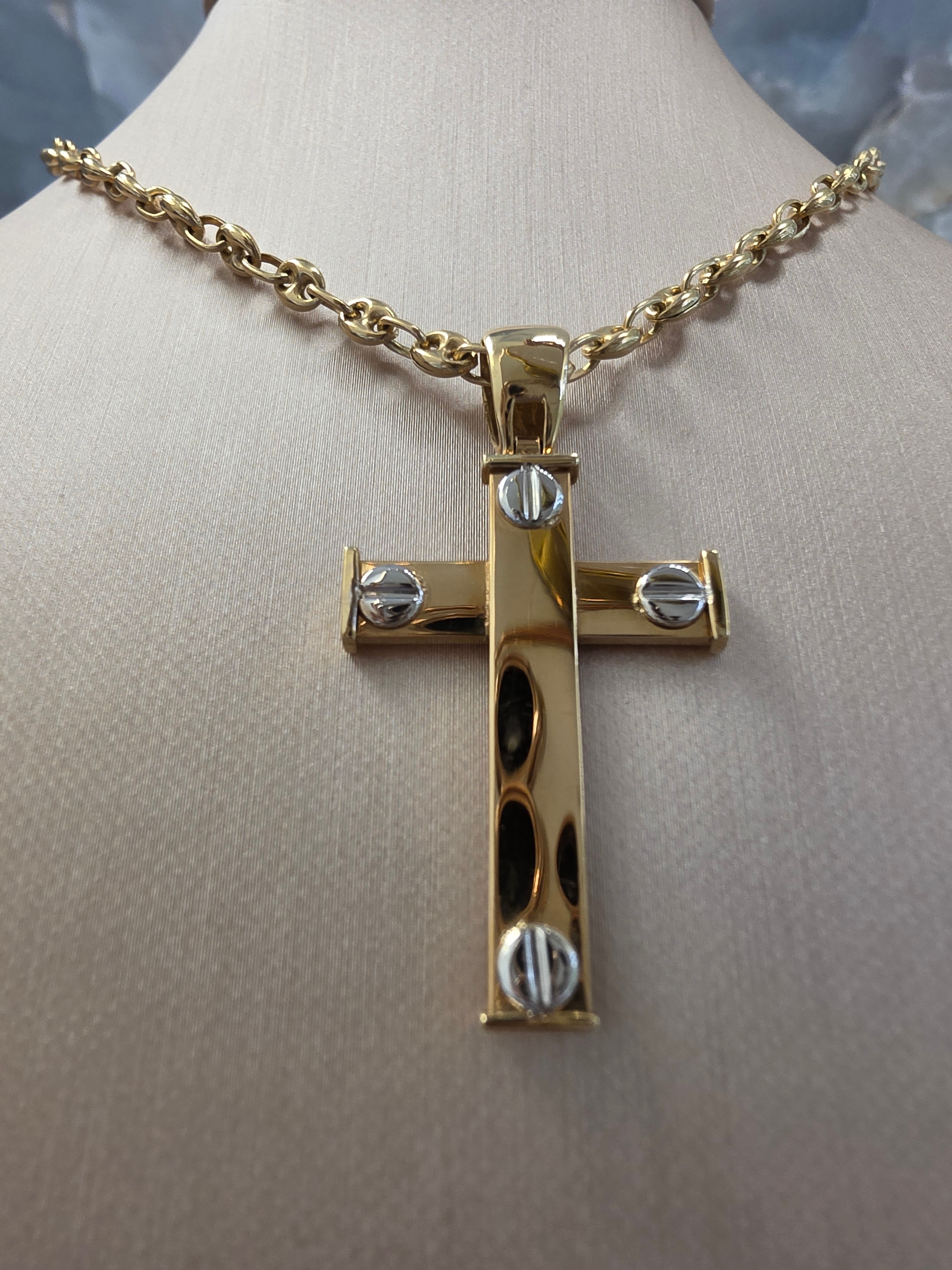 Two-Tone Screw Detail Cross Pendant 287