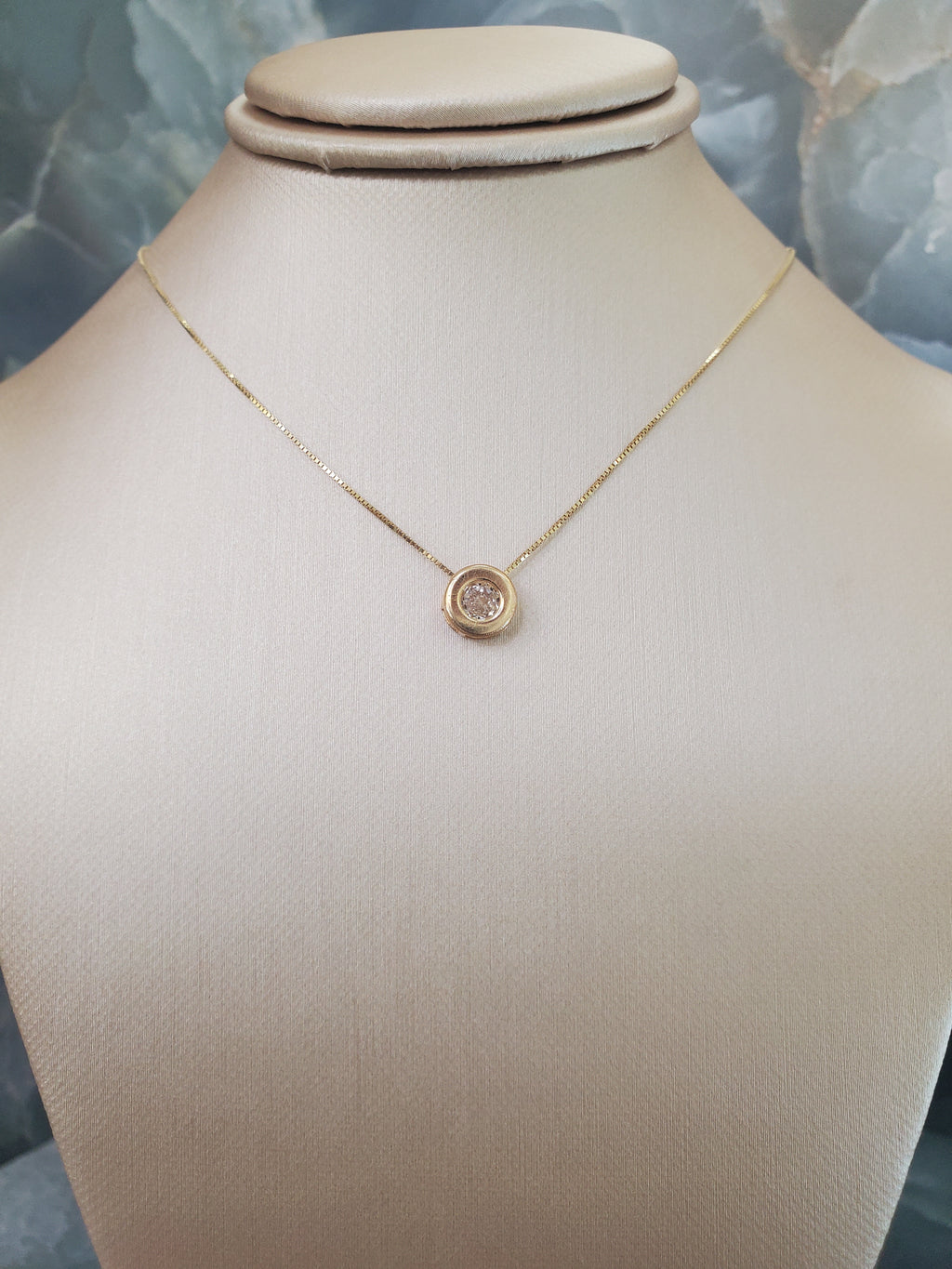 Imperial Bezel Solitaire Box Necklace 175