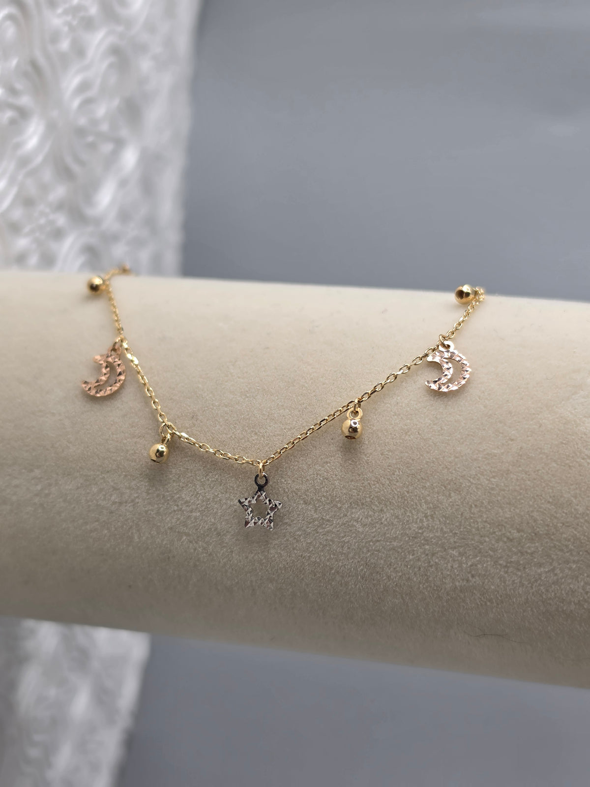 Moon & Star Charm Bracelet 172