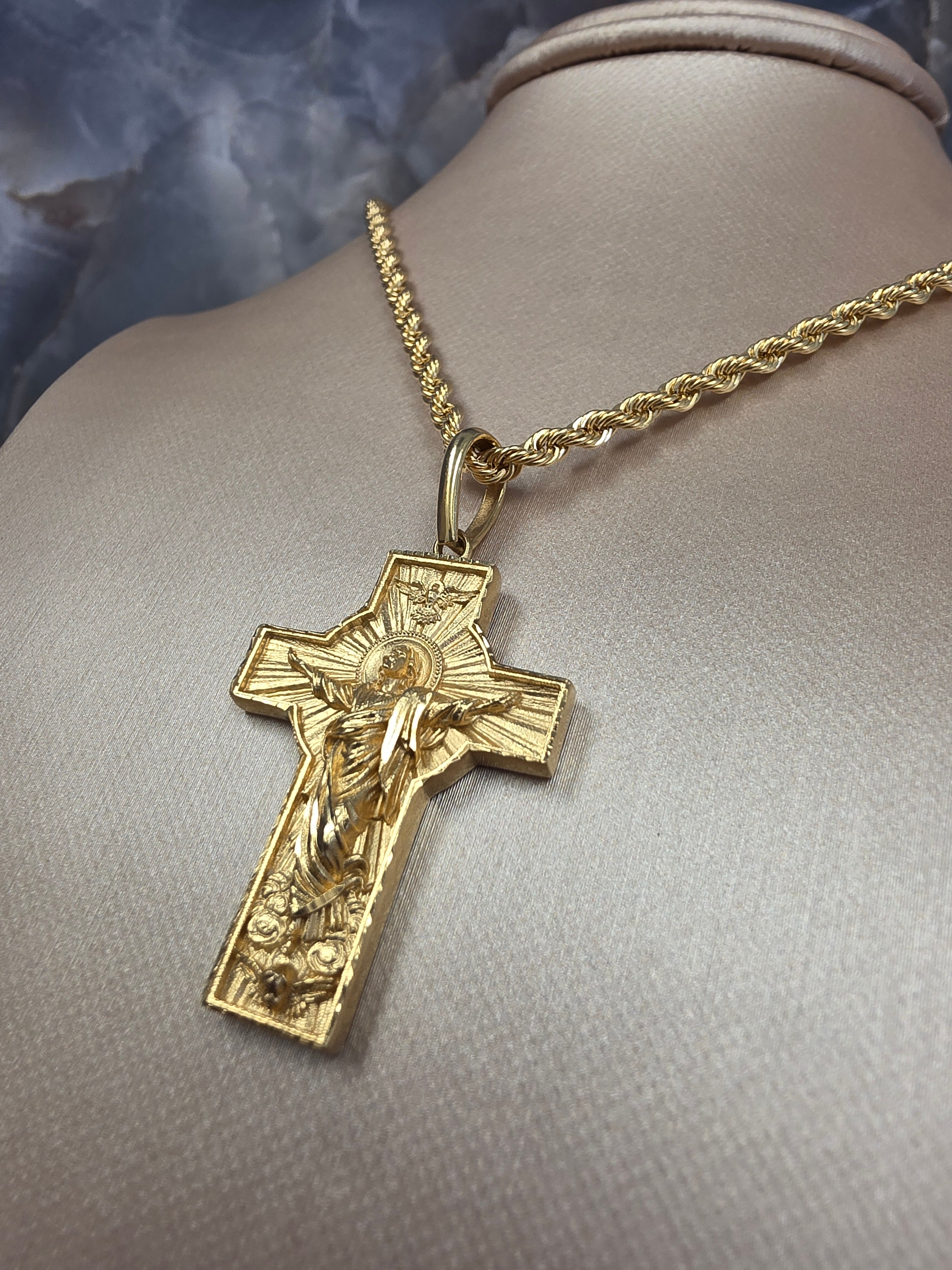 Risen Christ Cross Pendant 469
