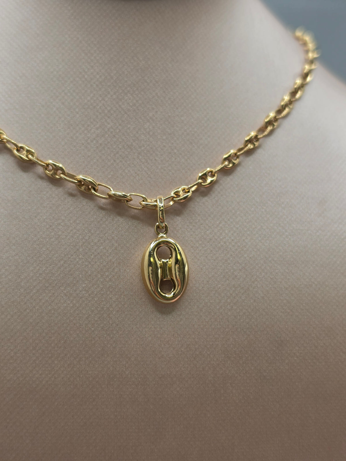 Anchor Link Pendant 094