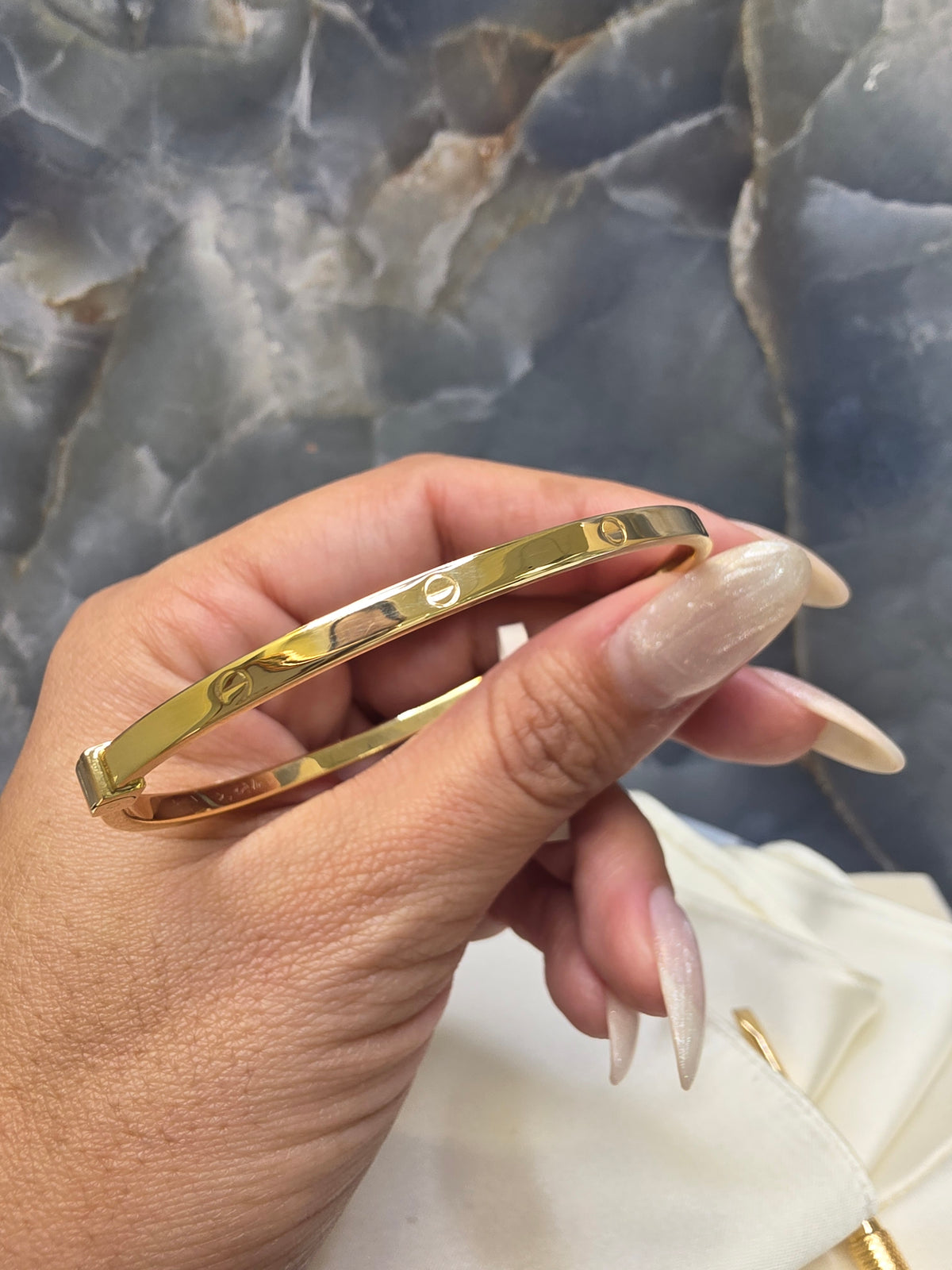 Screw Design Bangle Bracelet 486