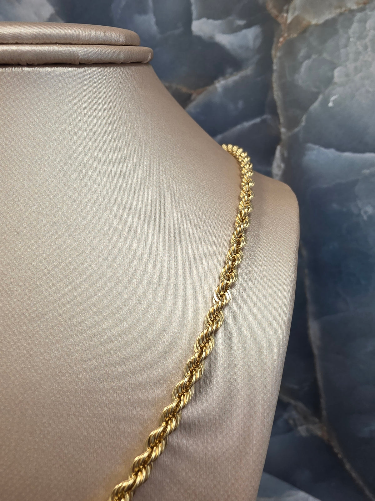 Gold Rope Chain 936