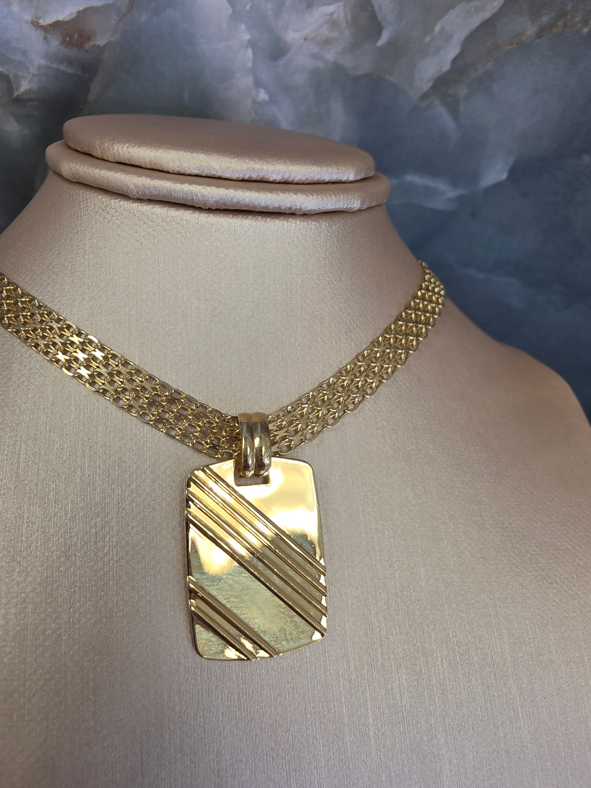 Engraved Rectangular Pendant 314