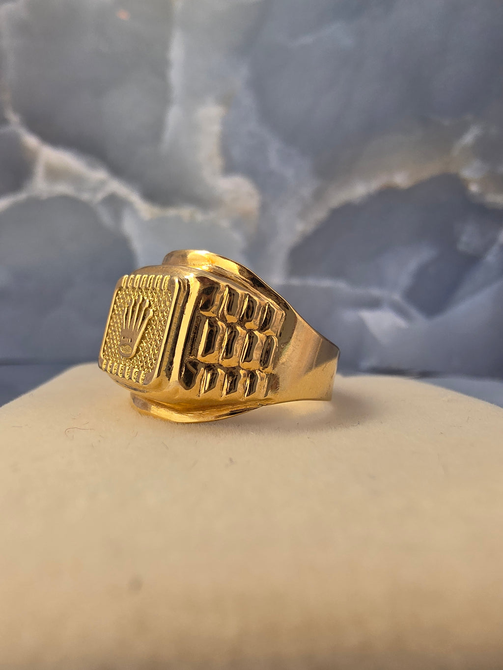 Crown Signet Ring 376