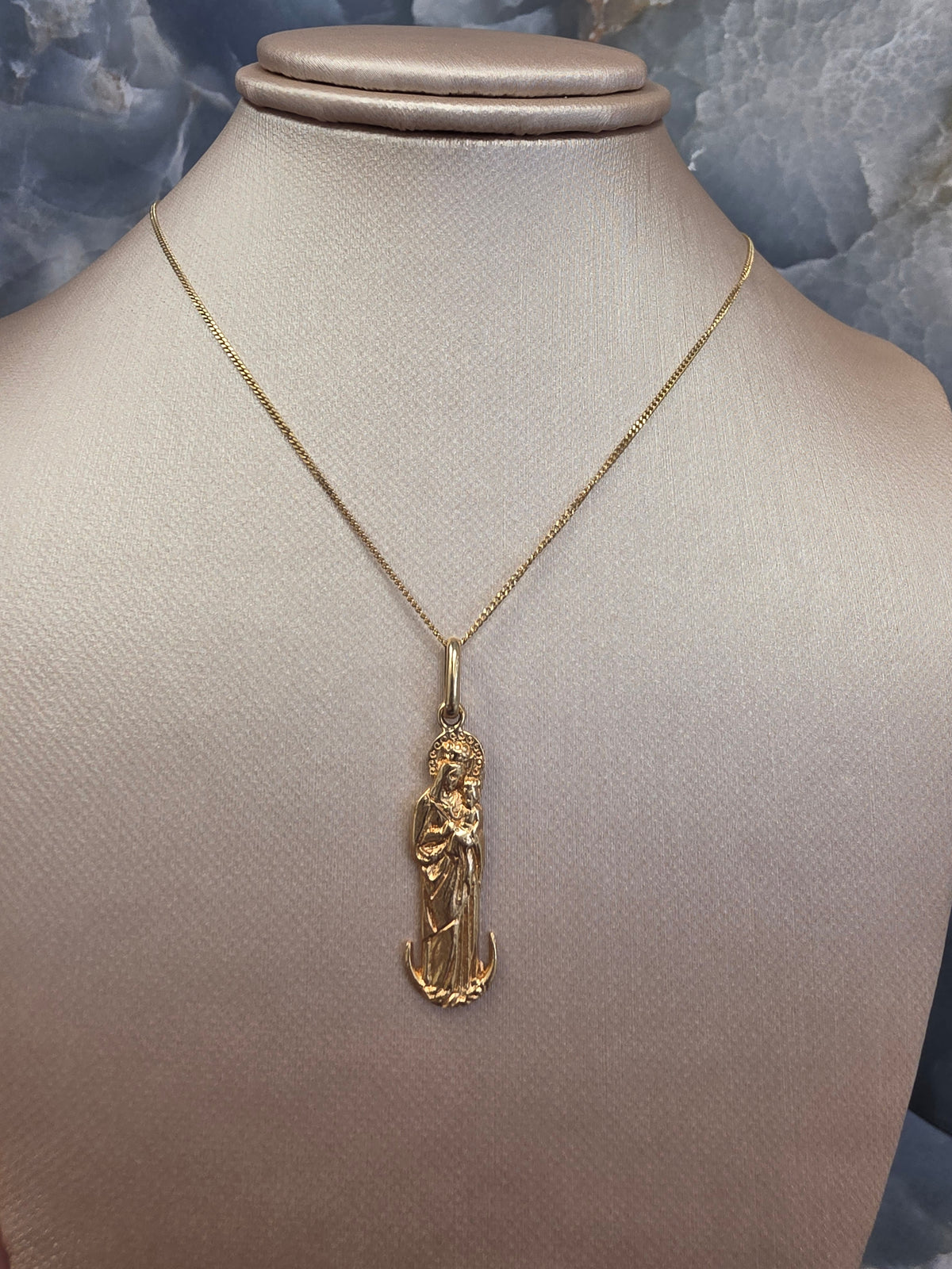 Virgen de Chiquinquirá “La Chinita” Pendant 244