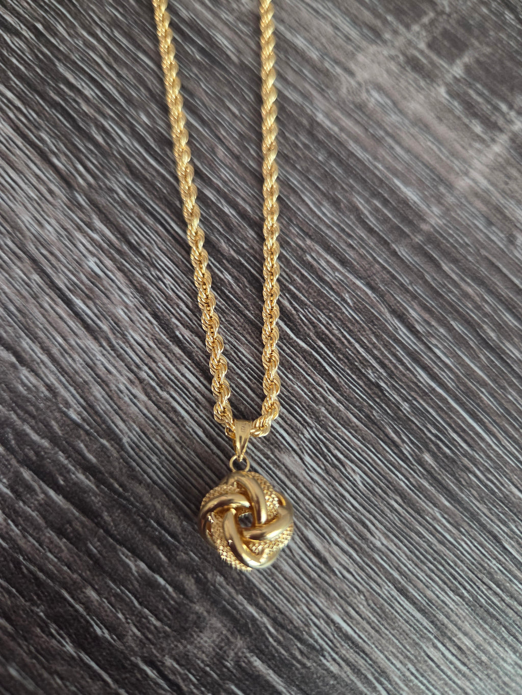 Cadena tejido Cordón + Dije Nudo