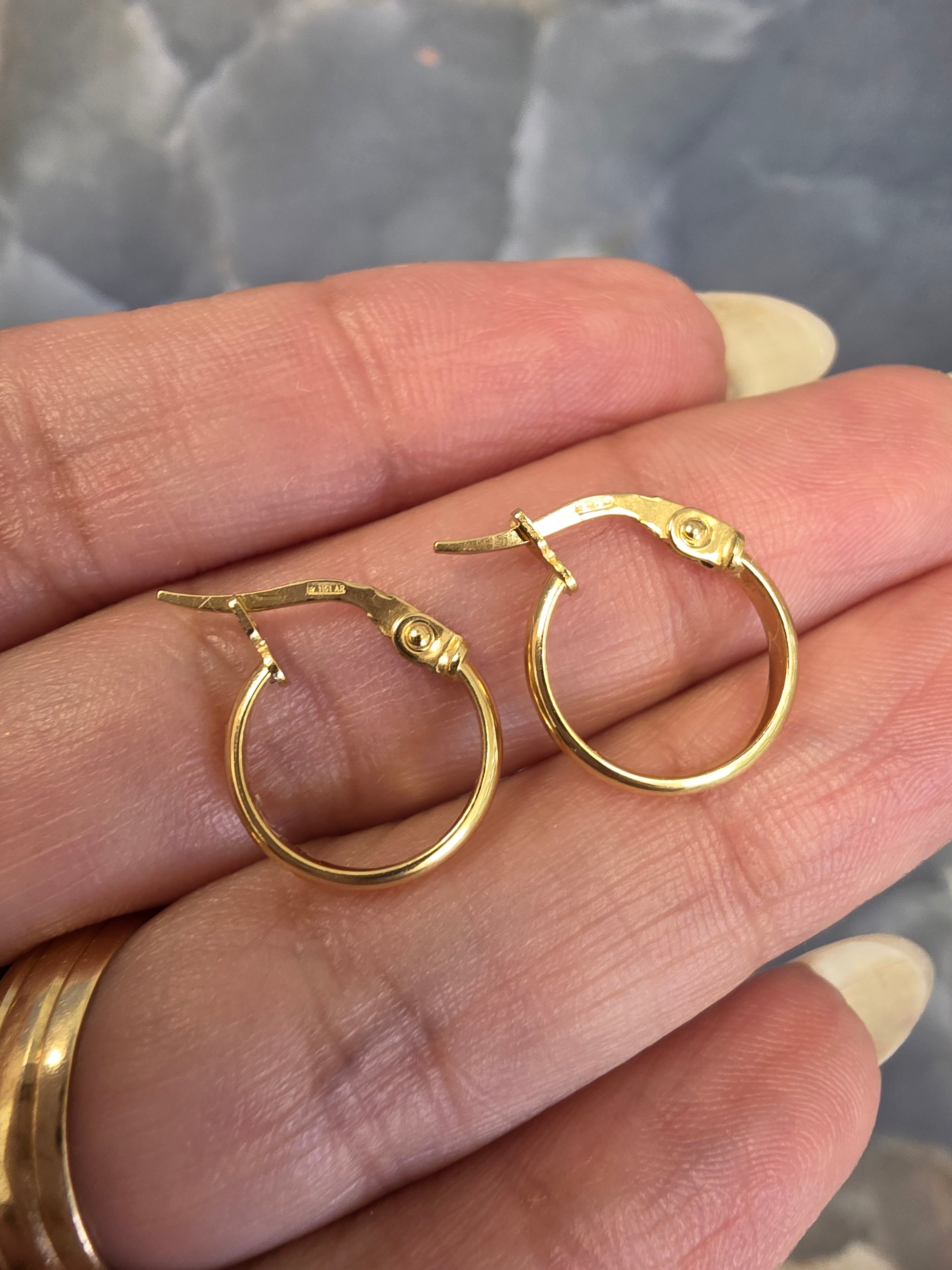 Classic Hoop Earrings 083
