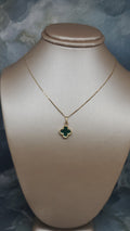 Green Clover Pendant 056