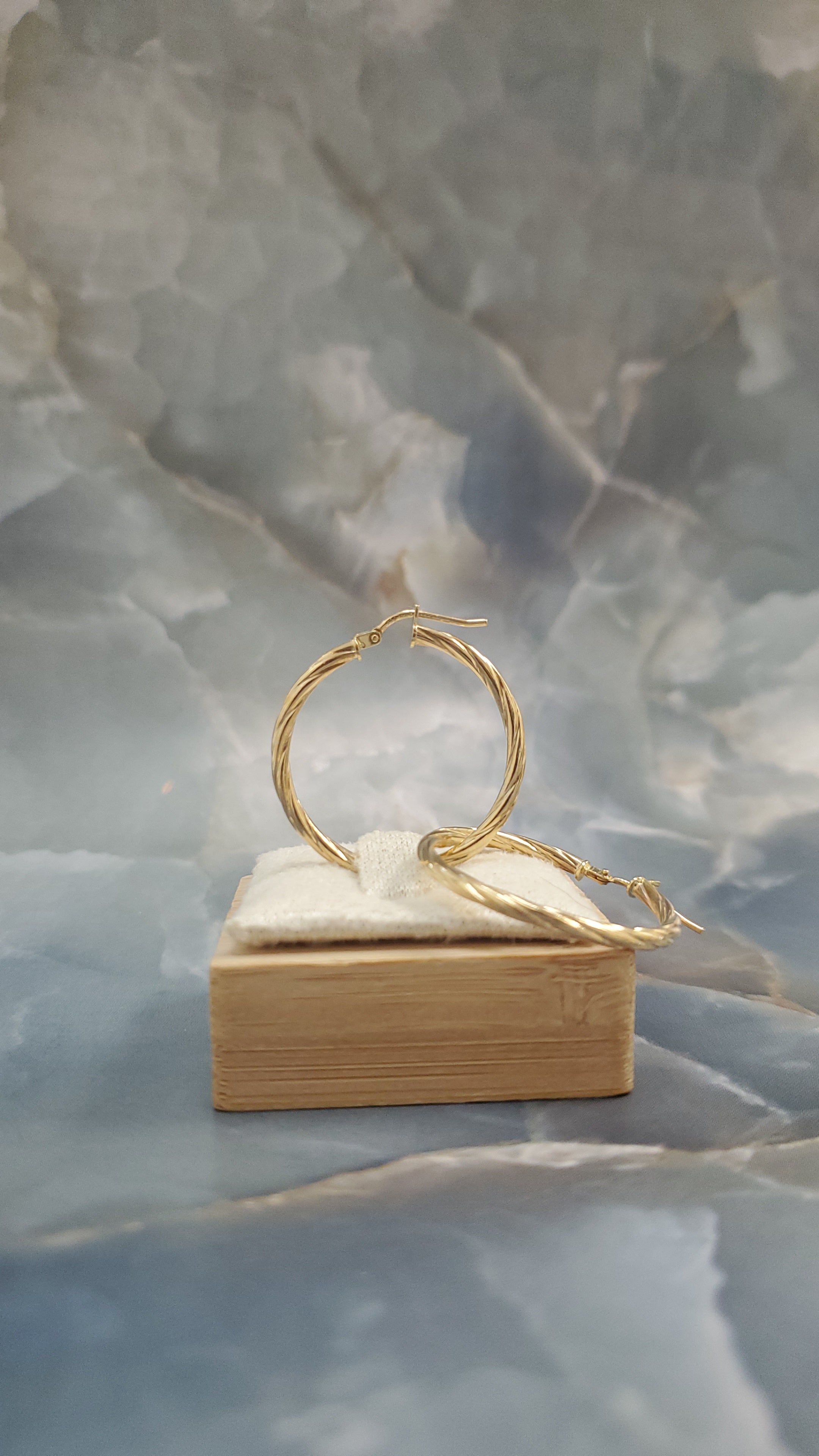 Gold Twisted Hoop Earrings 162