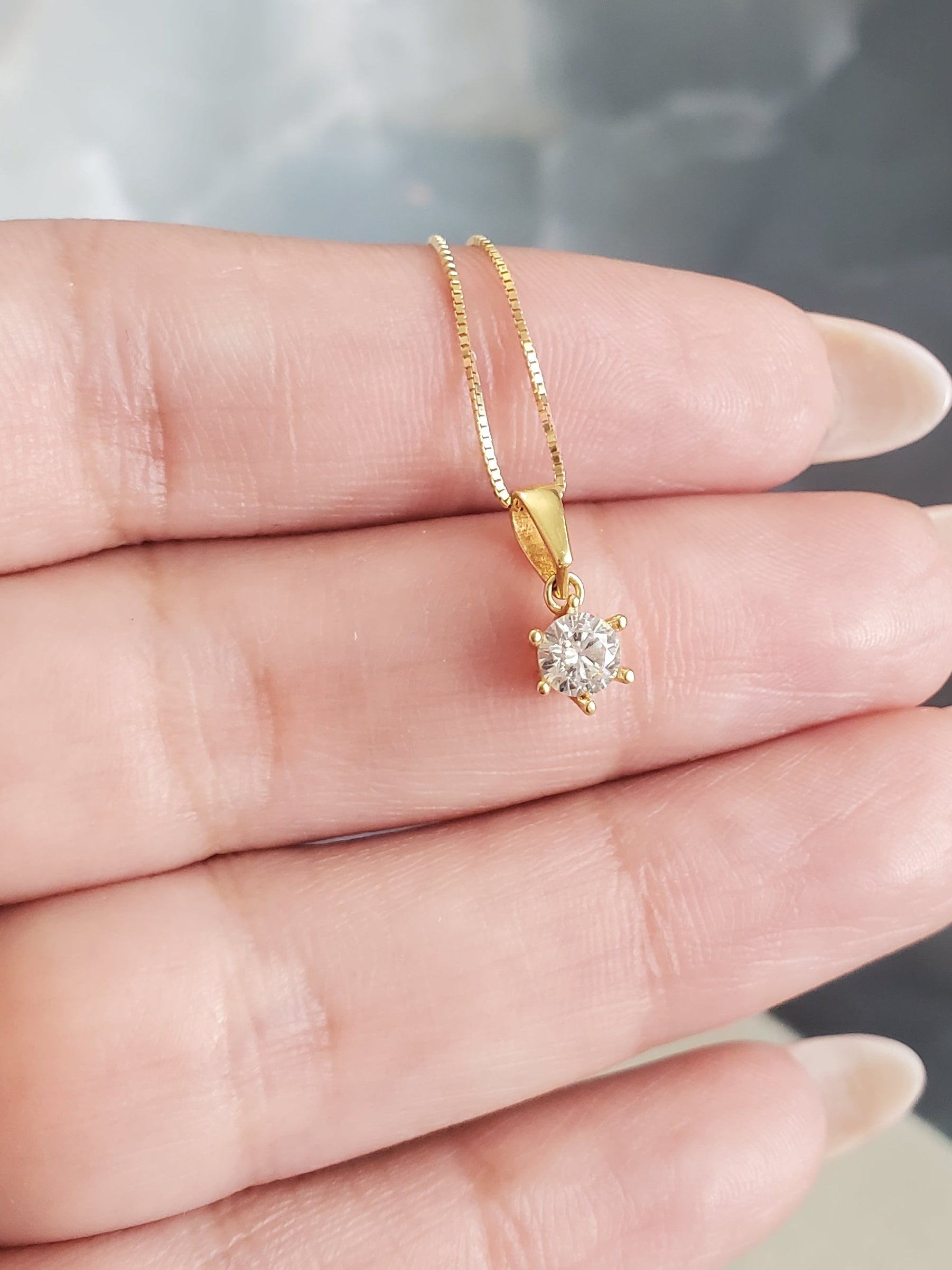 Imperial Venetian Box Solitaire Necklace 173