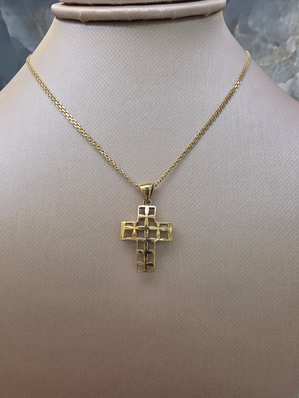 Geometric Openwork Cross Pendant 146