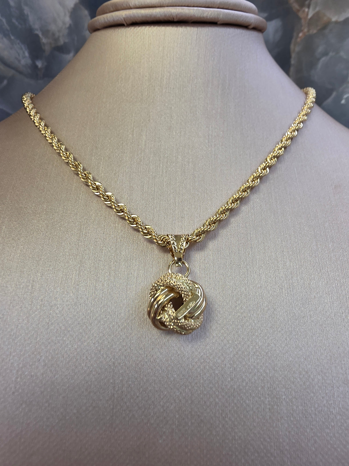 Gold Knot Pendant 111