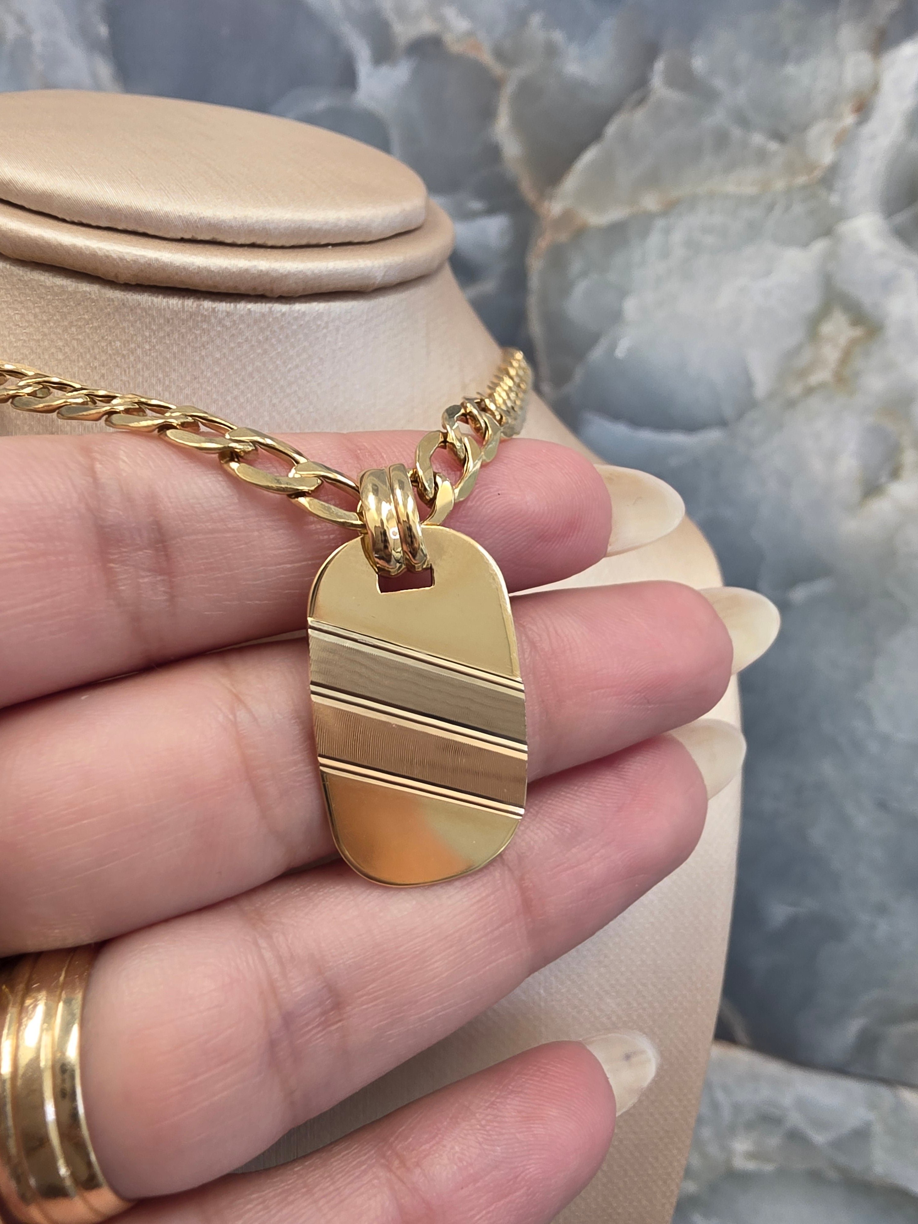 Tricolor Gold Oval Pendant 413