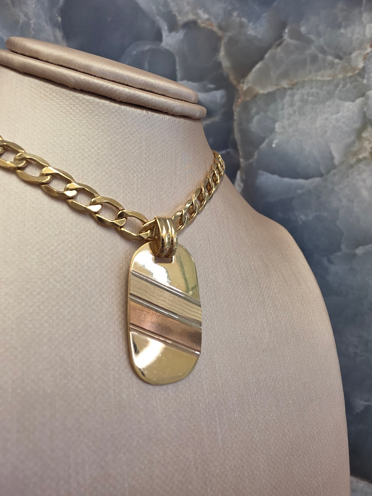 Tricolor Gold Oval Pendant 413