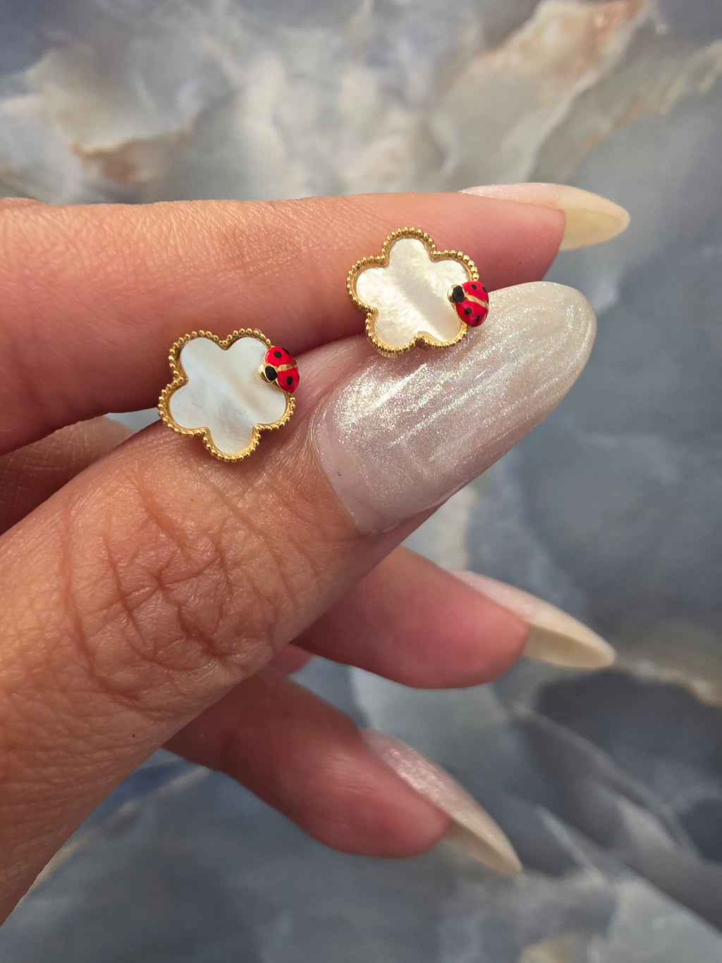 Mother of Pearl Clover Ladybug Earrings 180